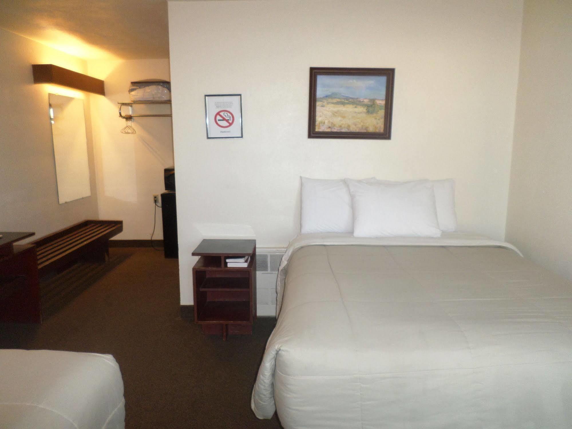 Cliff Palace Motel Blanding Dış mekan fotoğraf